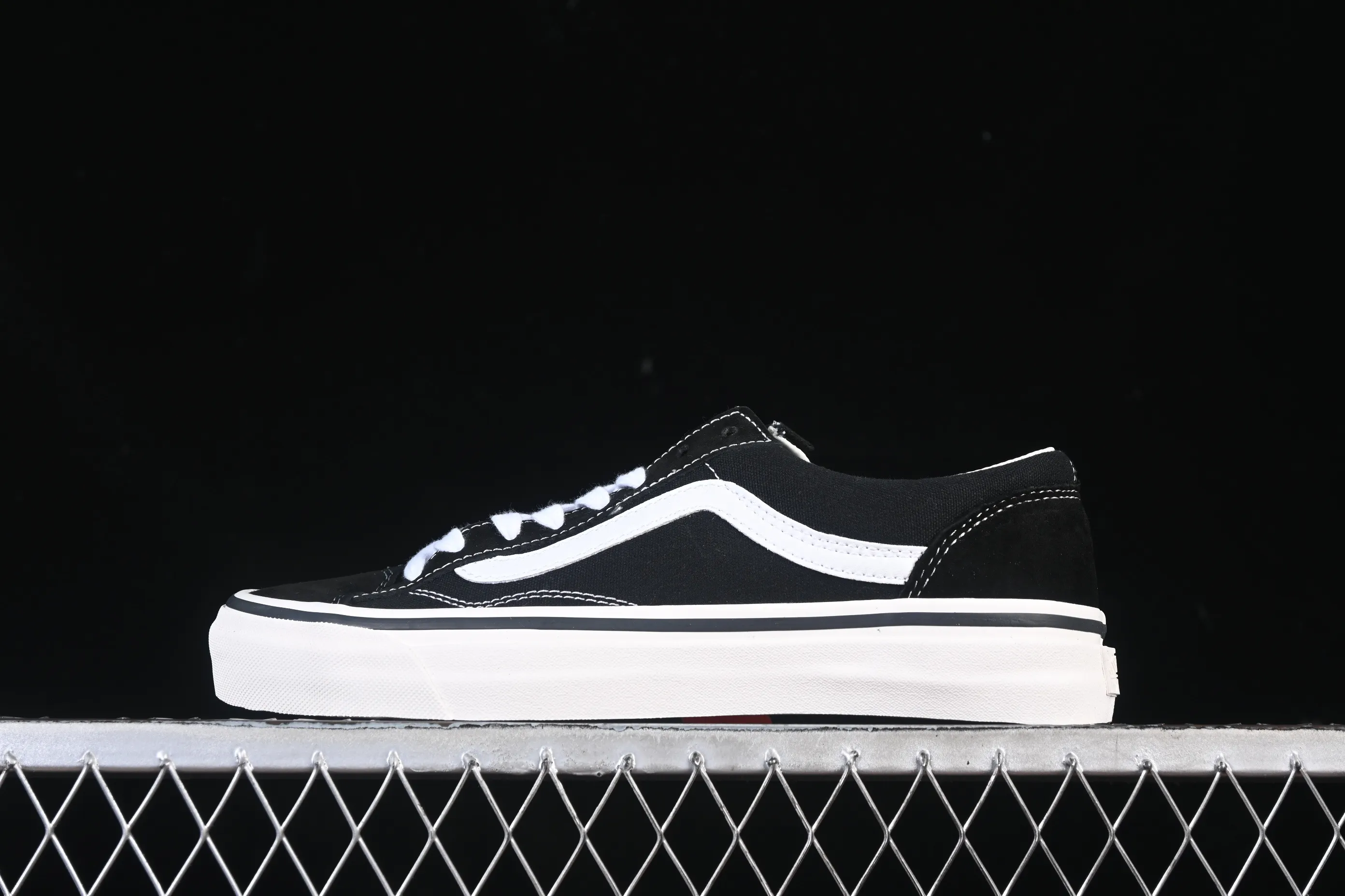 All categories Vans Vans series Vans Low Vans low-top Vans Old Skool 36 Vans high-end branch low-top retro casual sneakers VN000D2GBA2